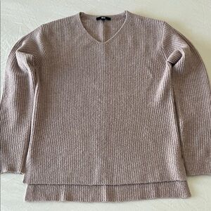 Uniqlo V-Neck Wool Blend Sweater - Dusty Pink/Tan Long Sleeve Pullover Small